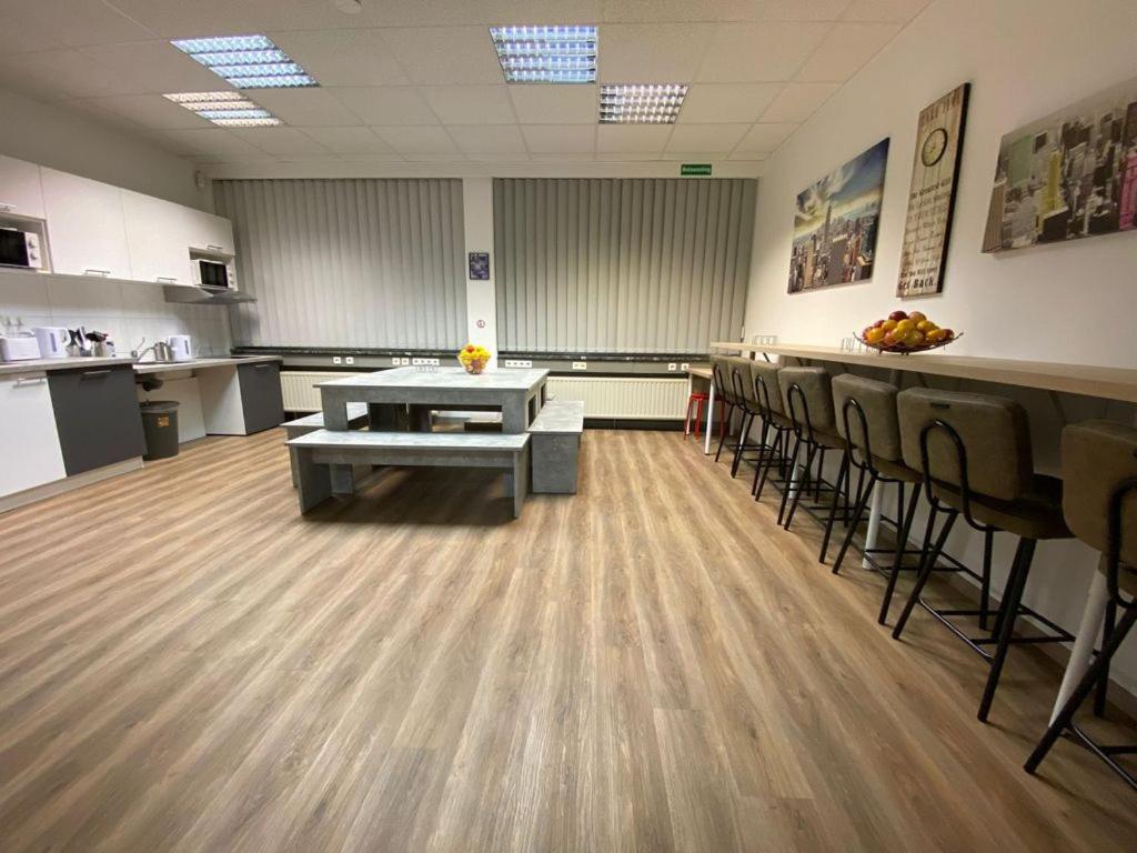 Hostel Messe Laatzen ภายนอก รูปภาพ
