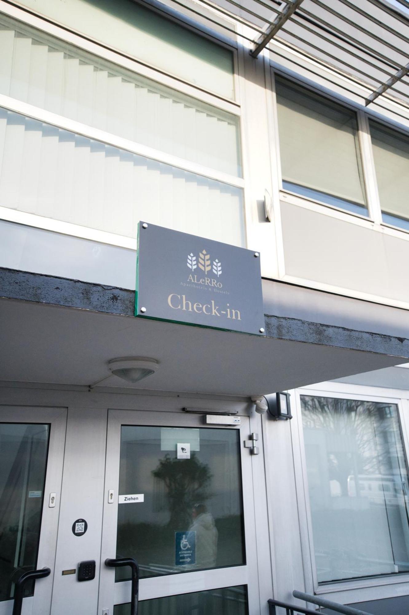 Hostel Messe Laatzen ภายนอก รูปภาพ